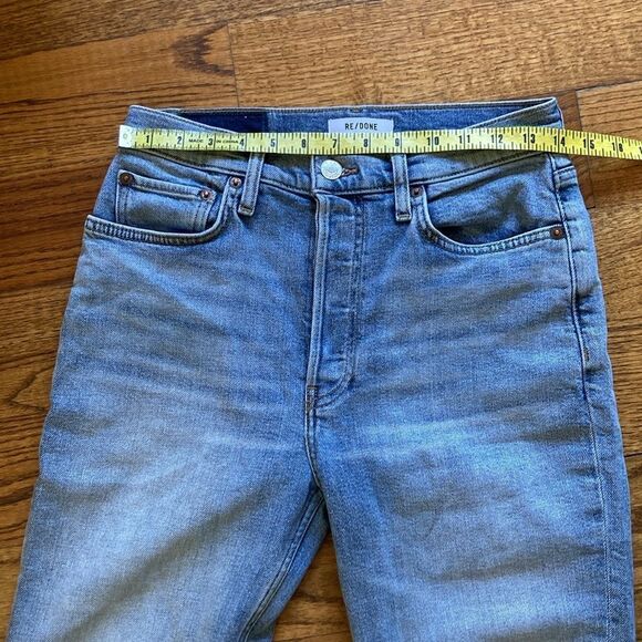 Redone Originals 90’s High Rise Crop Button Fly Destroyed Frayed Hem Jeans Sz 28 - Picture 11 of 14